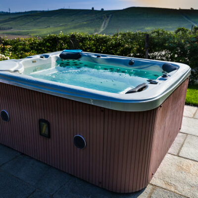 4 Helpful Tips for Buying A Hot Tub